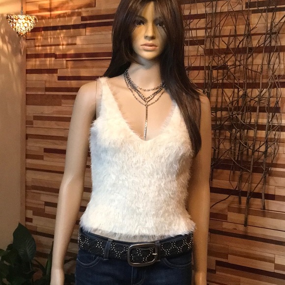 PEARL WHITE CROPPED TANK TOP - Picture 7 of 8